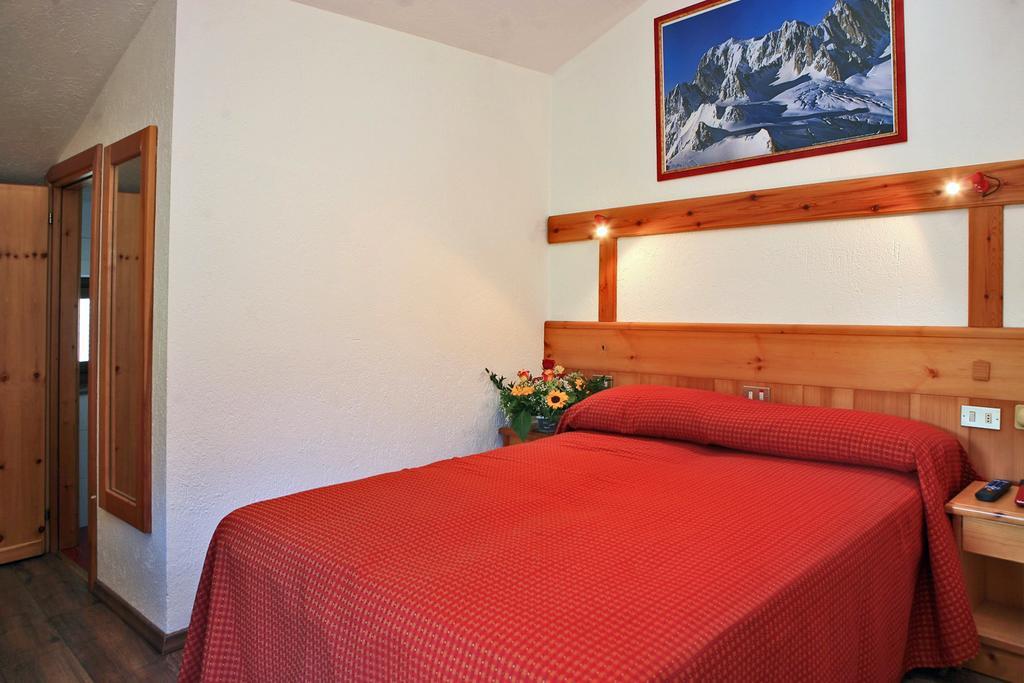 Albergo Le Marmotte Пре-Сен-Дидье Экстерьер фото