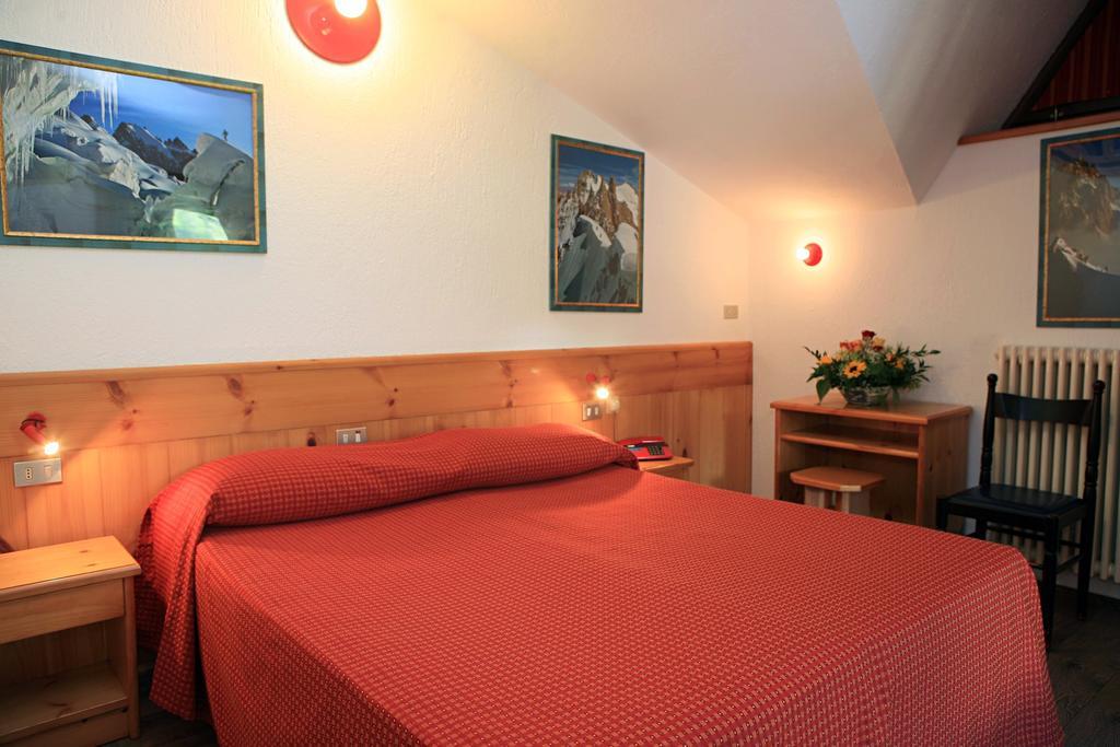 Albergo Le Marmotte Пре-Сен-Дидье Экстерьер фото